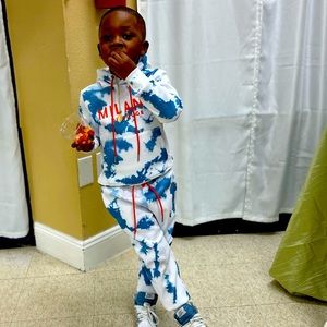 Worn once for Boy or girl